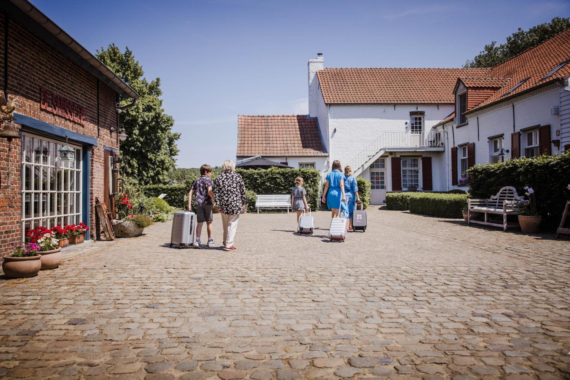 B&B Hullebrug Heist-op-den-Berg Esterno foto